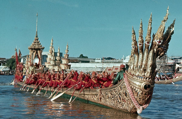 1966. Thailand. Bangkok. Königliche Barke. 
